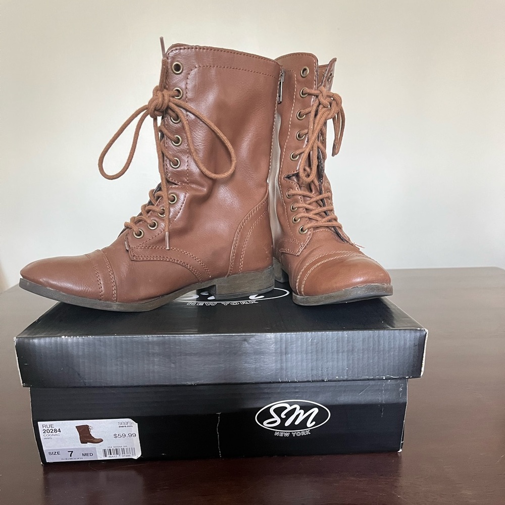 SM New York Combat Boots Women’s Size 7